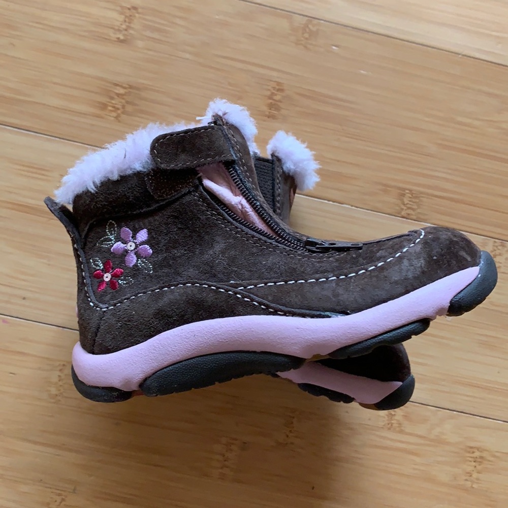 Stride Rite boots